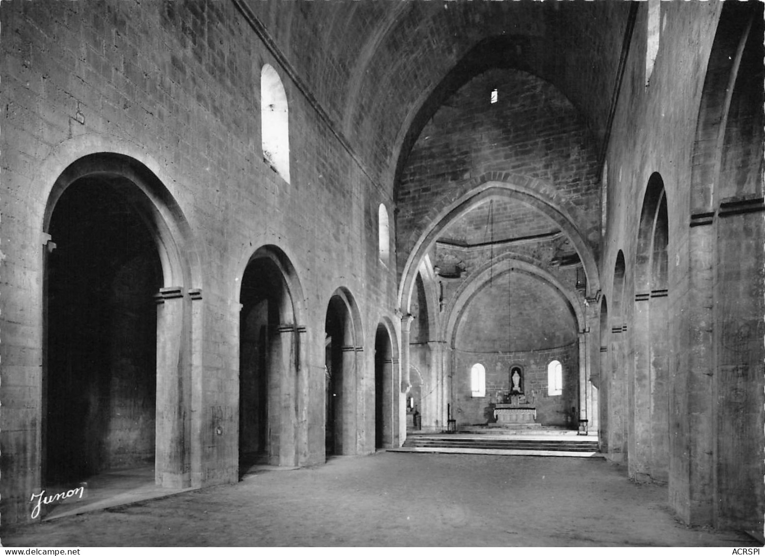 GORDES  Abbaye De Senanque La Nef Centrale De L'église   10 (scan Recto Verso)KEVREN0683 - Gordes