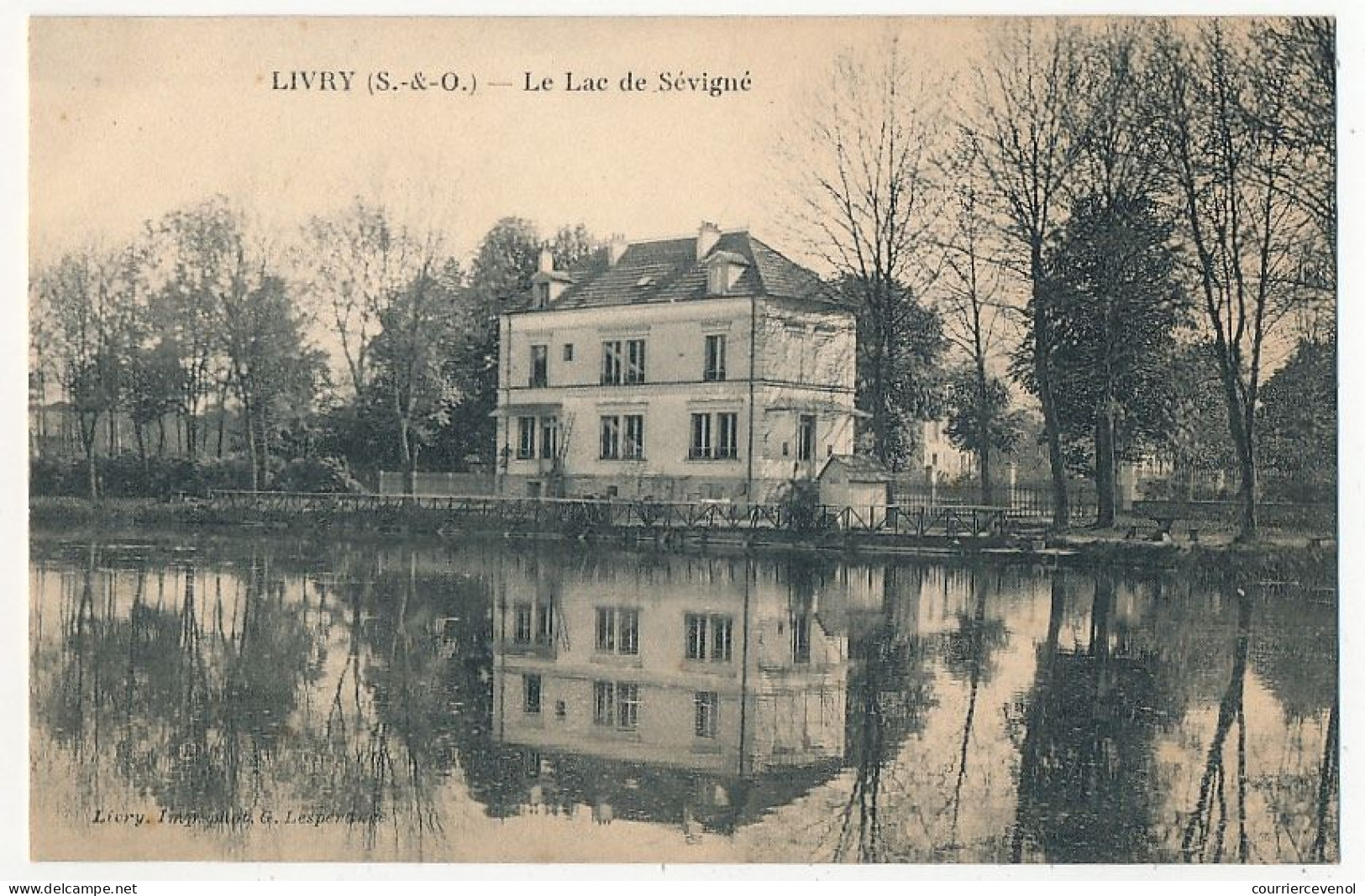 16 CPA - LIVRY (Seine et Oise) - 16 Cartes diverses en état TB à TTB, toutes neuves