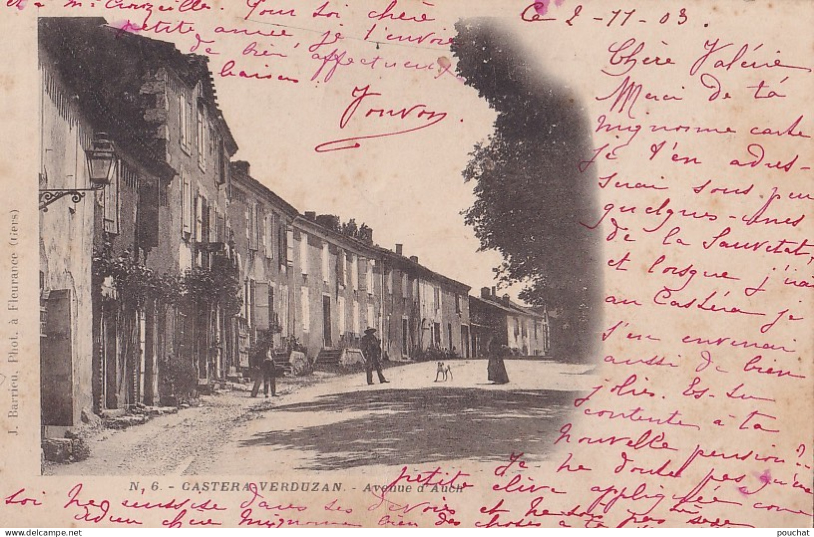 C10-32) CASTERA VERDUZAN (GERS) AVENUE D ' AUCH - ( ANIMEE - HABITANTS - 1903 - 2 SCANS )  - Castera