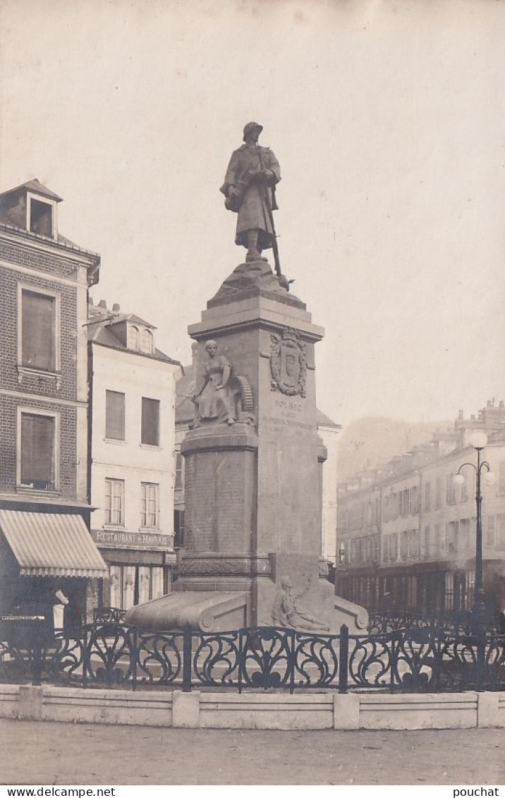 76) BOLBEC - CARTE PHOTO - MONUMENT AUX MORTS - A SES GLORIEUX DEFENSEURS - ( 2 SCANS )    - Bolbec