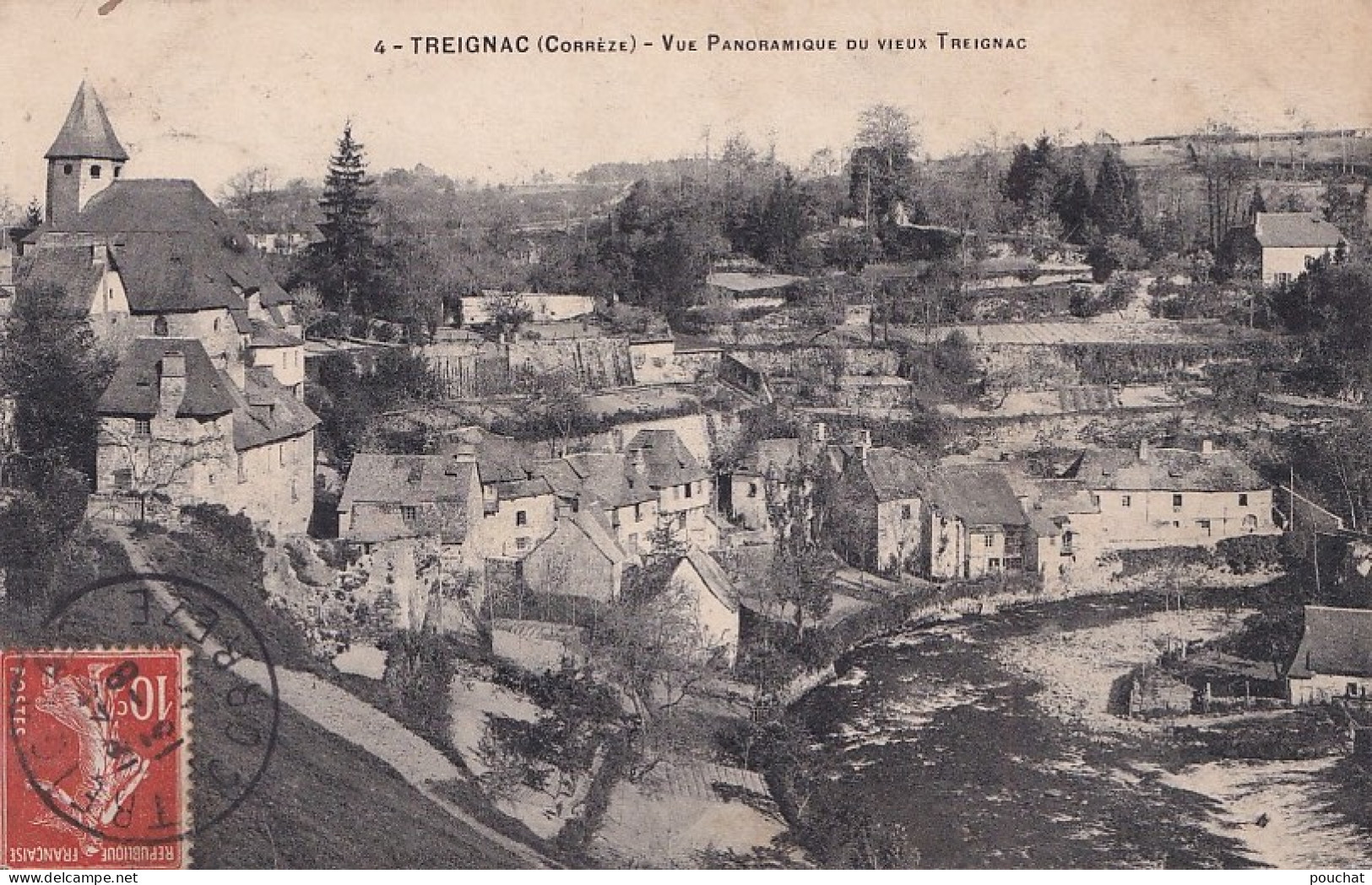 B20-19) TREIGNAC (CORREZE) VUE PANORAMIQUE DU VIEUX TREIGNAC  - Treignac