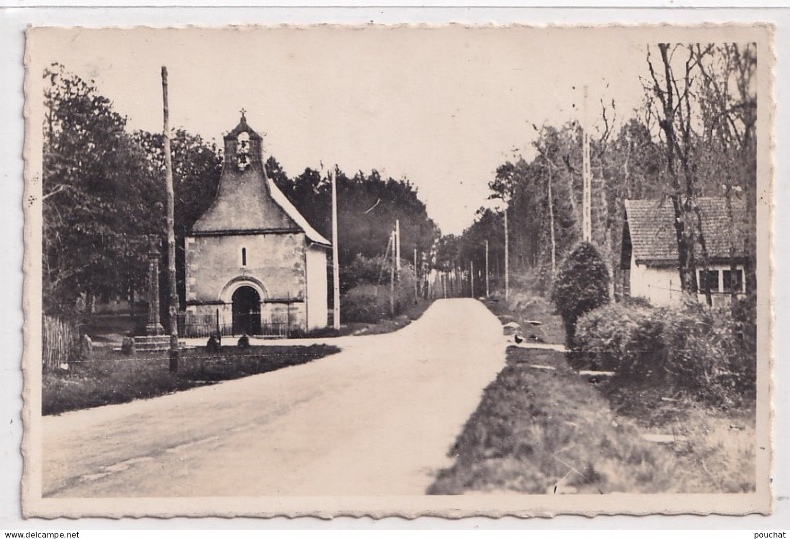 B22-17) CROIX GENTE  PRES  MONTENDRE (CHARENTE MARITIME) LA PETITE CHAPELLE  - 1948 - ( 2 SCANS ) - Montendre