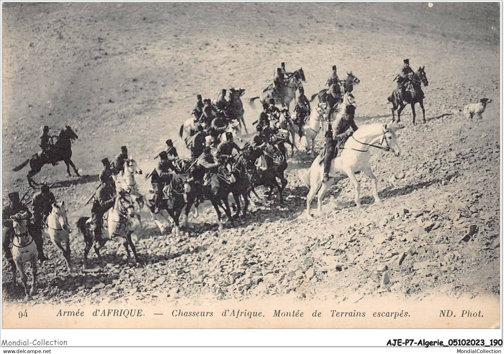AJEP7-ALGERIE-0703 - Armée D'AFRIQUE - Chasseurs D'afrique - Montée De Terrains Escarpés - Professions