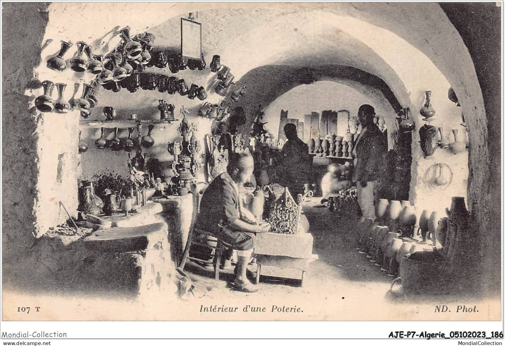 AJEP7-ALGERIE-0701 - Intérieur D'une Poterie - Métiers