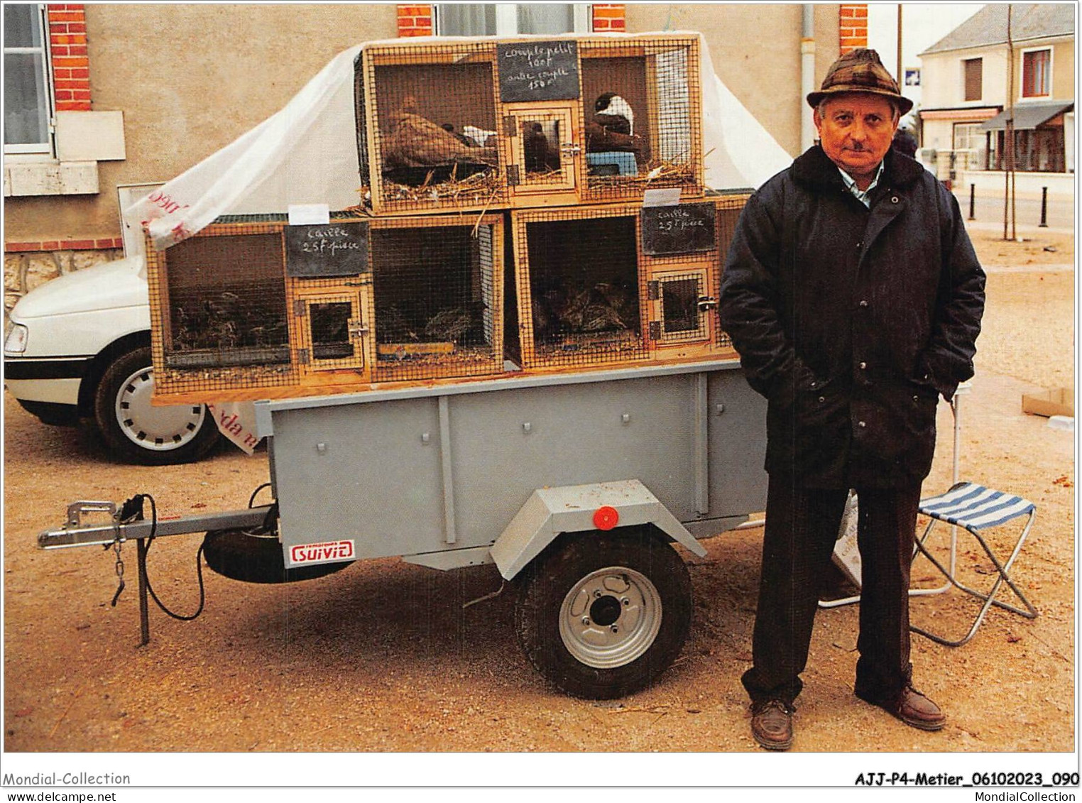 AJJP4-0349 - METIER - MAXIME BOISGROLLIER-SOUVENT - MARCHAND DE PIGEONS ET DE CAILLES - MONT-PRES-CHAMBORD  - Vendedores Ambulantes