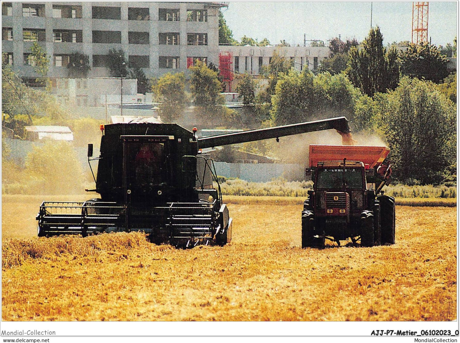 AJJP7-0608 - METIER - RUNGIS - EN MOISSON  - Landbouwers