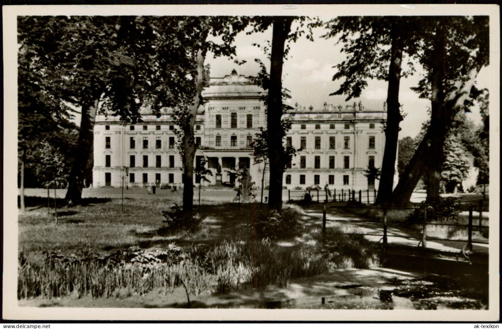 Ansichtskarte Ludwigslust Schloß Gebäude (Castle Building) DDR AK 1957 - Ludwigslust