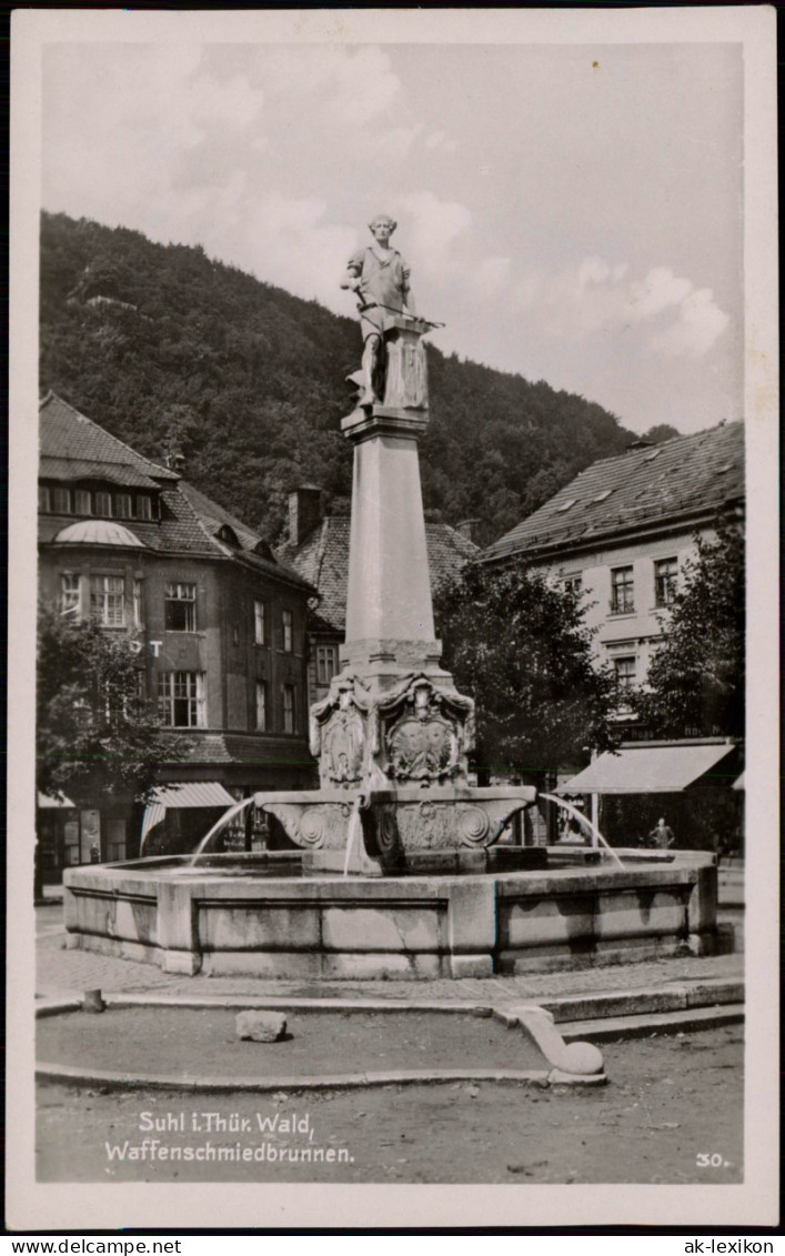 Ansichtskarte Suhl Partie Am Waffenschmiedbrunnen 1940 - Suhl