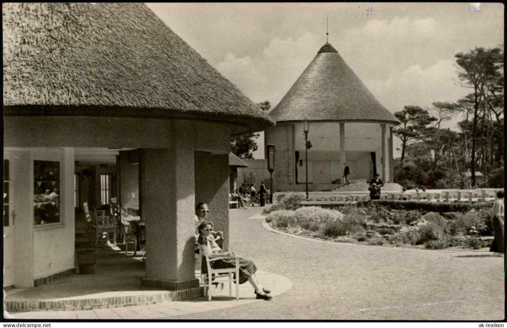 Ansichtskarte Kühlungsborn Musikgarten Mit Musikhalle 1957 - Kuehlungsborn