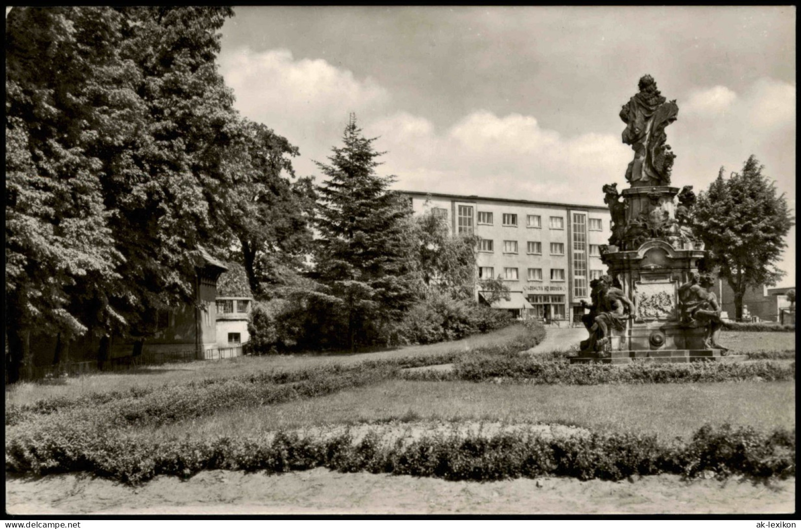 Ansichtskarte Rathenow Stadtpartie - Denkmal 1963 - Rathenow