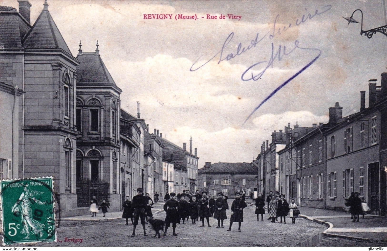 55 - Meuse - REVIGNY Sur ORNAIN - Rue De Vitry - Animée - Revigny Sur Ornain