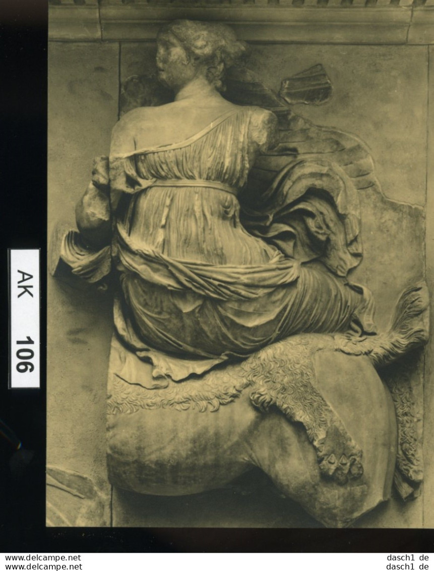 AK106, Berlin - Pergamonaltar - Storia