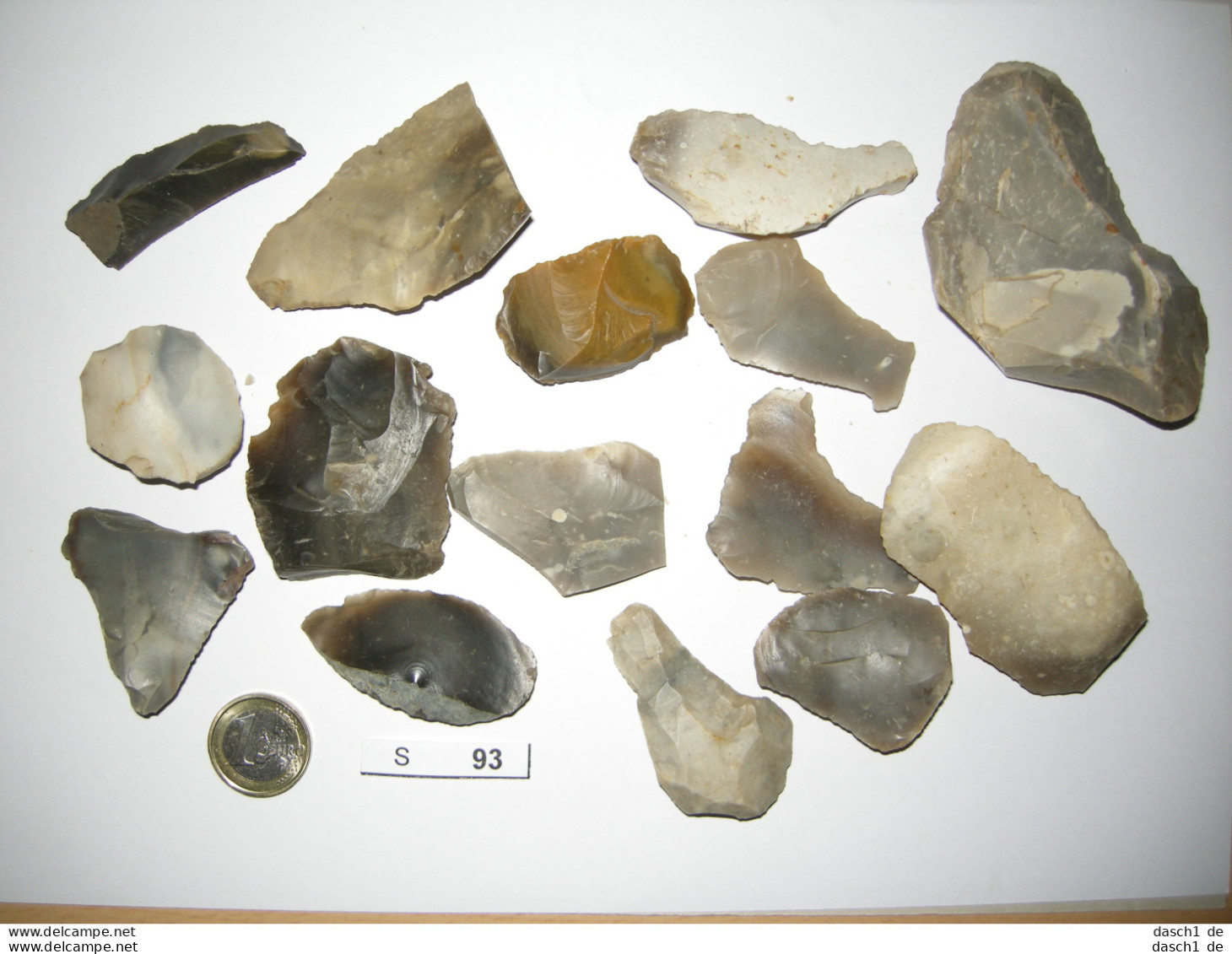 S093, Steinzeit, 15 Werkzeuge, Jaspis, Neolithikum, Süddeutschl., Schaber, Klingen - Archäologie