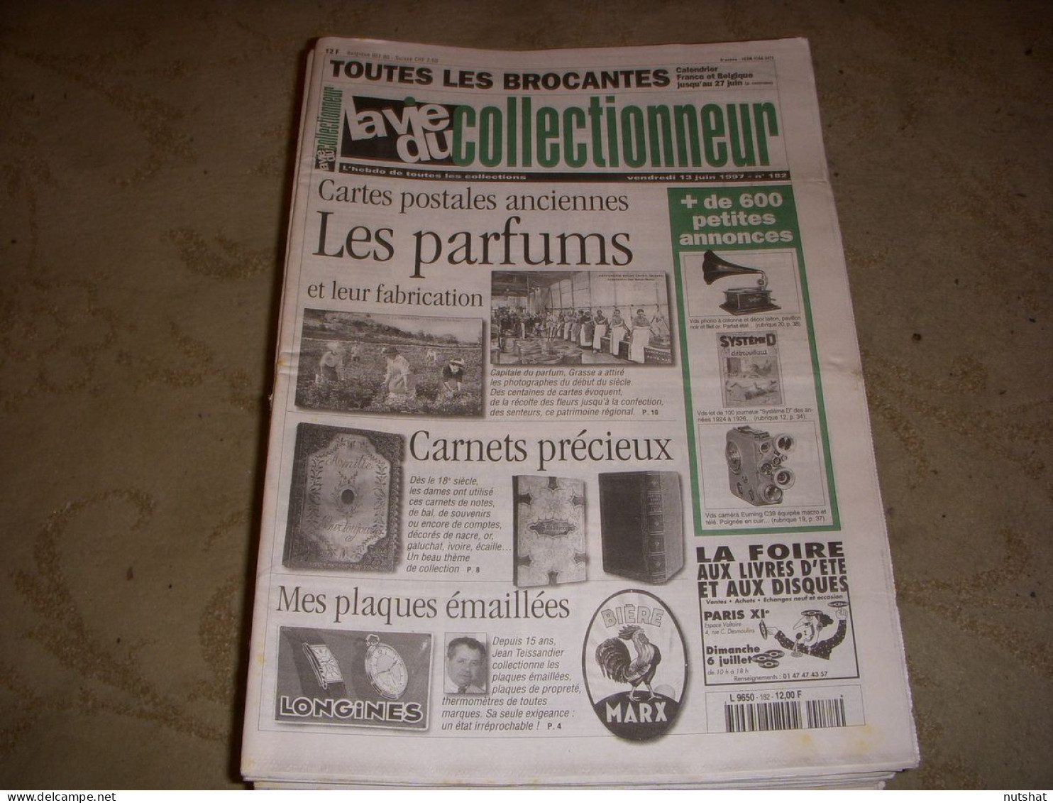 LVC VIE Du COLLECTIONNEUR 182 13.06.1997 PARFUM CARNET PRECIEUX PLAQUE EMAILL  - Trödler & Sammler