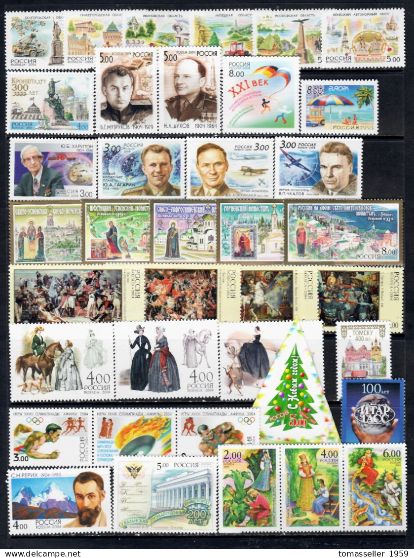 Russia-2004 Full Year Set. 34 Issues.MNH** - Neufs