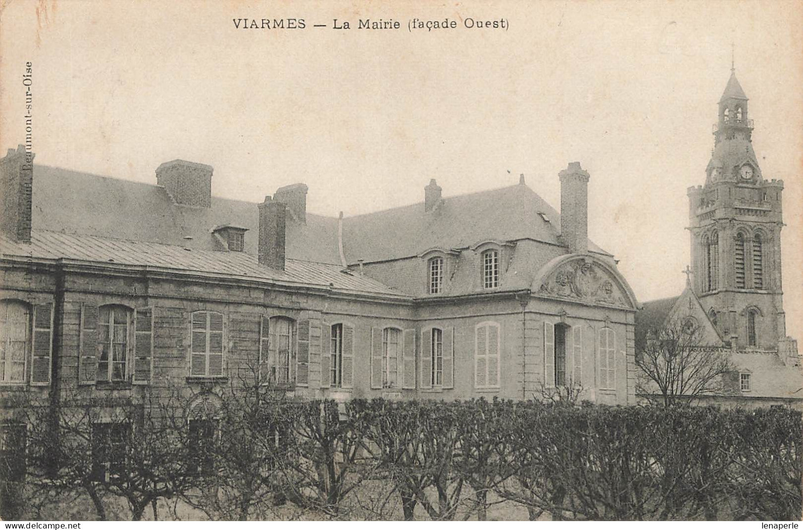 D5586 Viarmes La Mairie - Viarmes