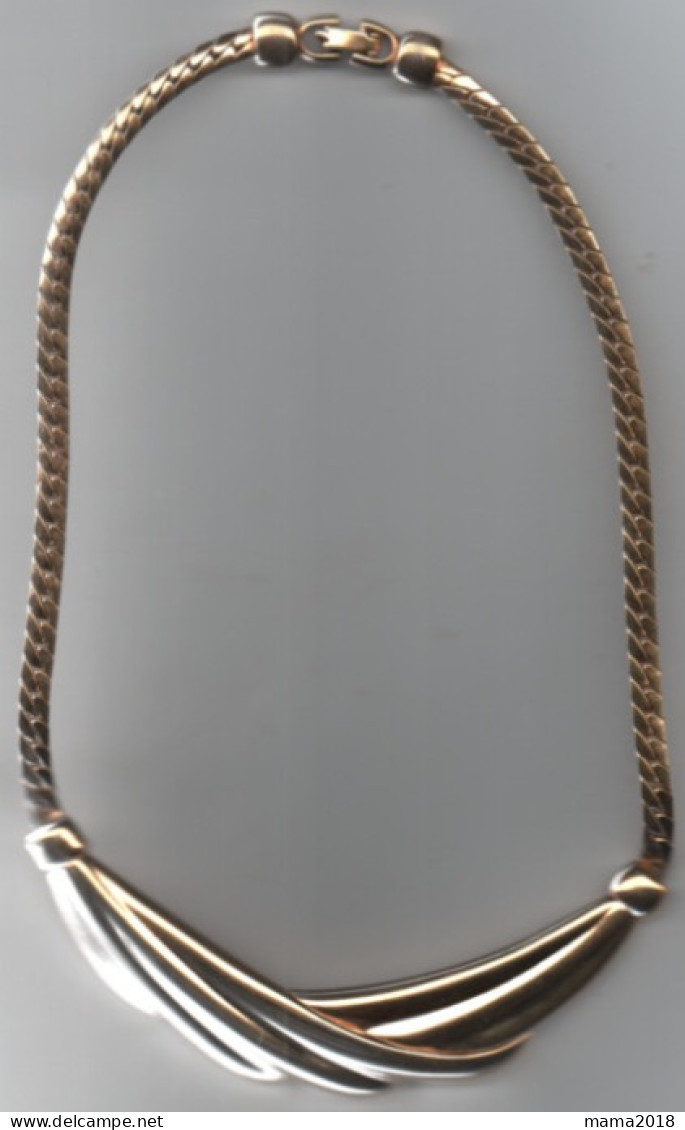 Collier  Vintage  MONET   42 Cm   Tbe - Andere & Zonder Classificatie