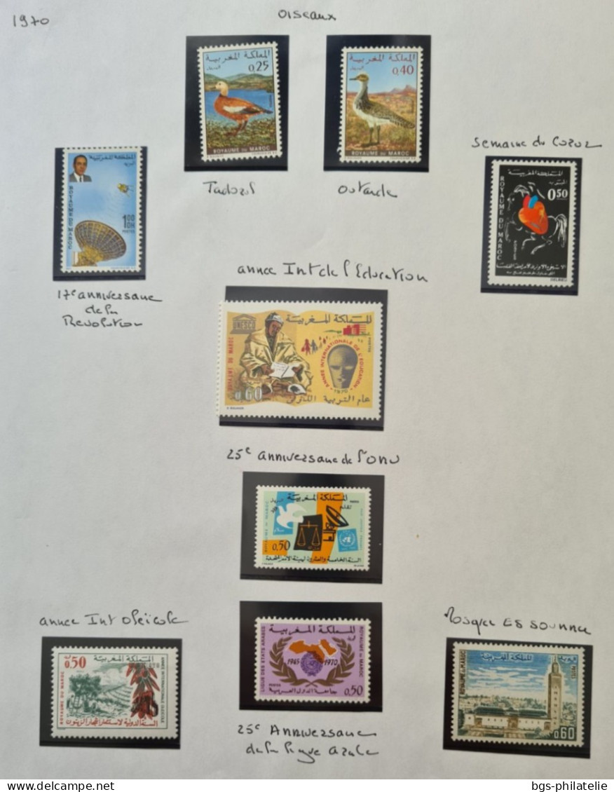 Collection de timbres du Maroc neufs ** , neufs * et quelques oblitérés.