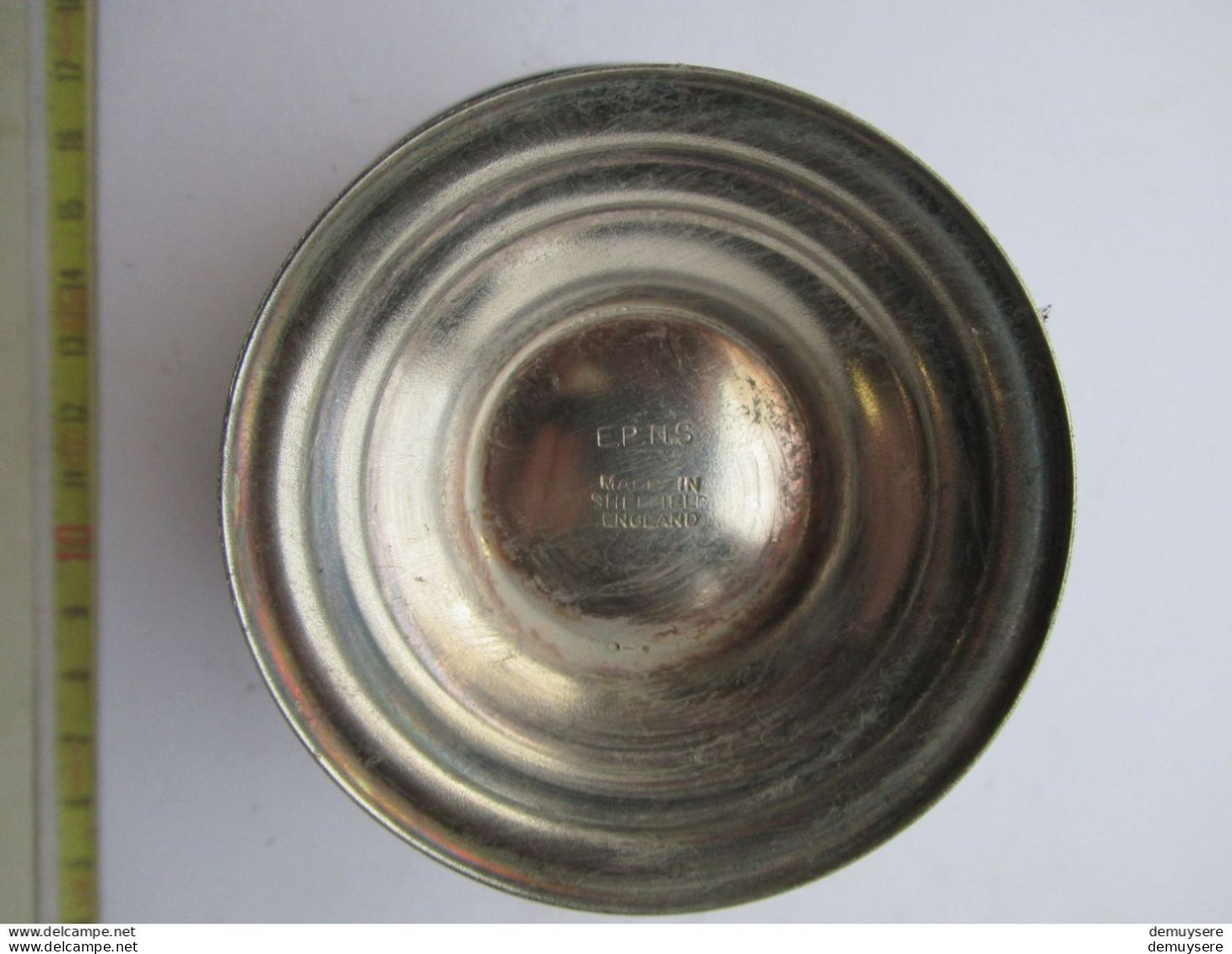 KAS 10-5-  - BEKER - TASSE -  E.P.N.S. MADE IN SHEFFIELD ENGLAND - 7 X 11 CM - 127 GRAM - Silverware