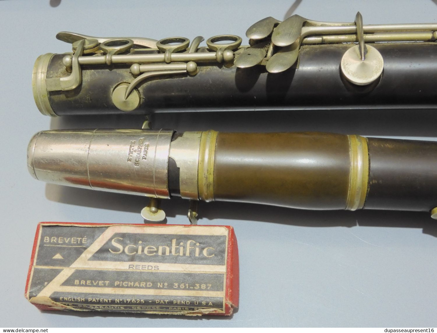 -ANCIENNE CLARINETTE H SELMER Dans Son étui BOIS Jus De Grenier à Restaurer    E - Muziekinstrumenten