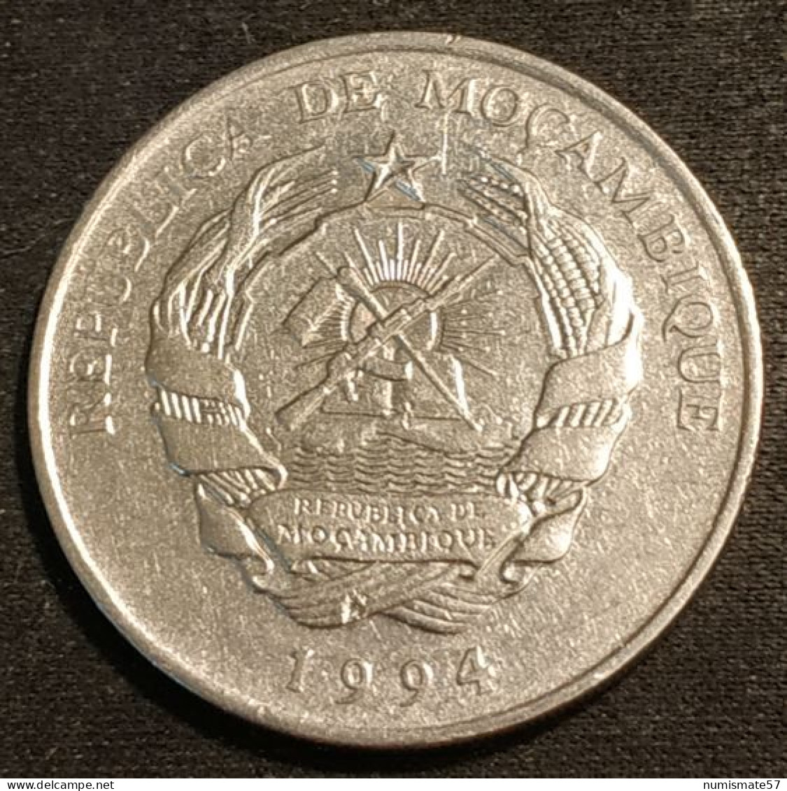 MOZAMBIQUE - 500 METICAIS 1994 - KM 121 - Mosambik