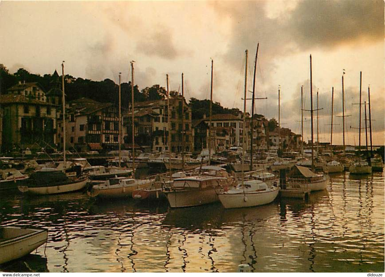 64 - Ciboure - Coucher De Soleil Sur Le Port De Plaisance - Bateaux - Carte Neuve - CPM - Voir Scans Recto-Verso - Ciboure