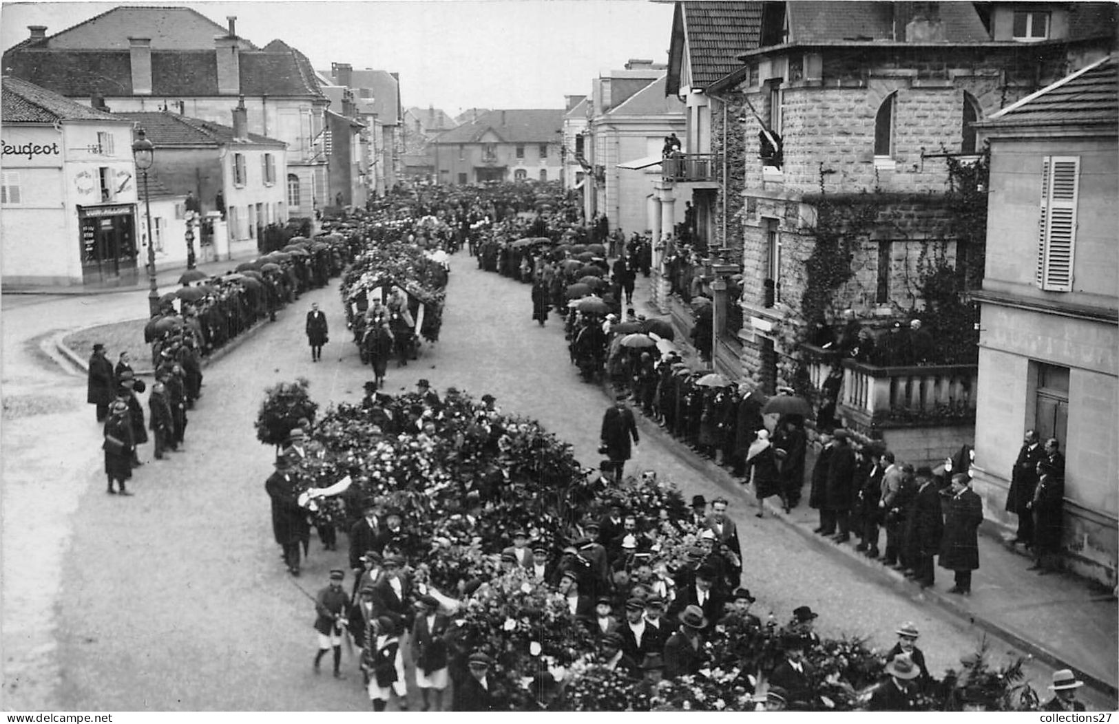 55-REVIGNY- 2 CARTES-PHOTOS- ENTERREMENT DE MAGINOT - Revigny Sur Ornain