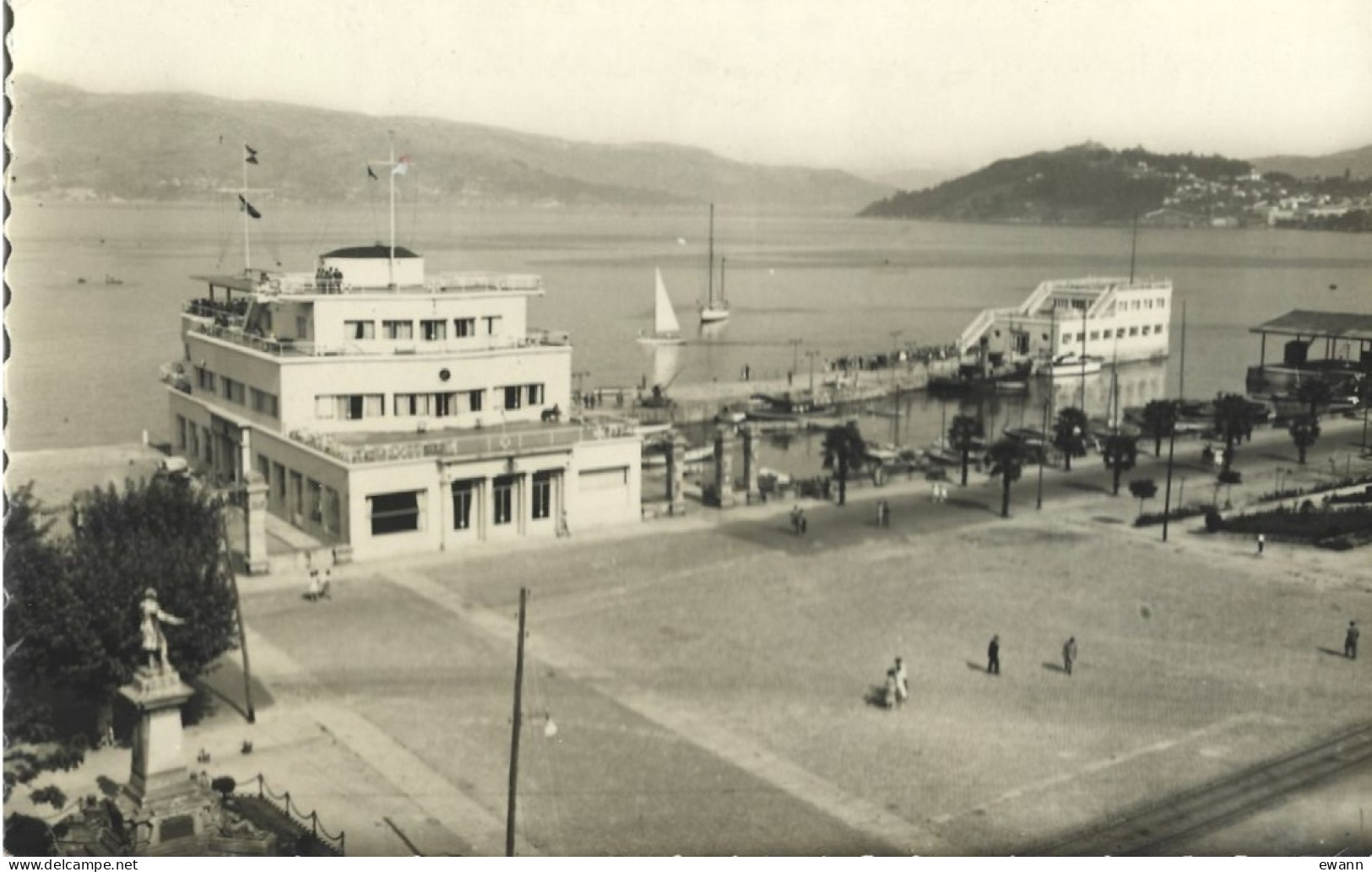 Espagne - Carte Postale - Vigo - Royal Club Nautique - Autres & Non Classés