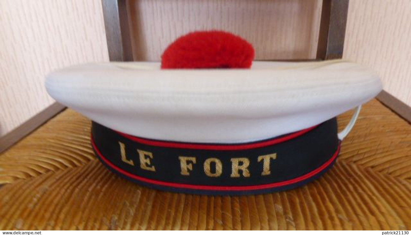 BACHIS MARINE NATIONALE BATIMENT LE FORT REMORQUEUR COTIER DESARME 2002 - Headpieces, Headdresses