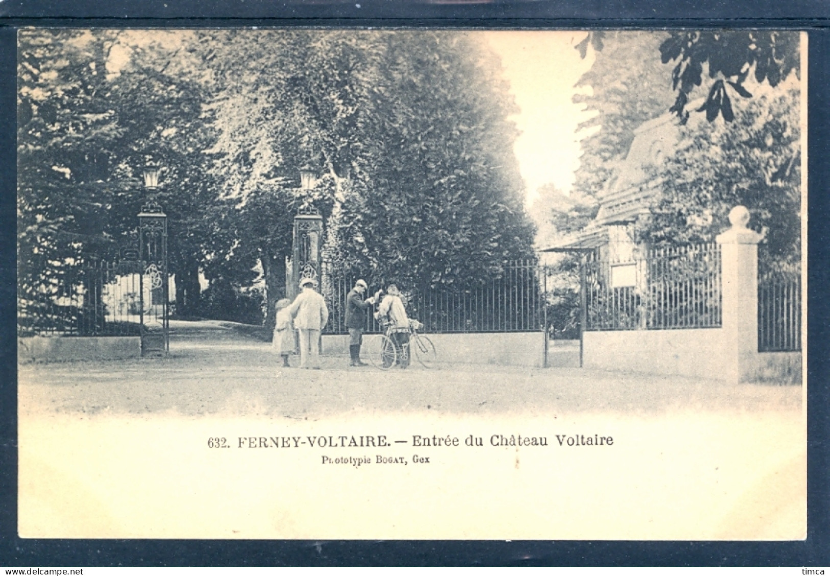 10080 Ferney-Voltaire - Entrée Du Château Voltaire - Animée - Ferney-Voltaire