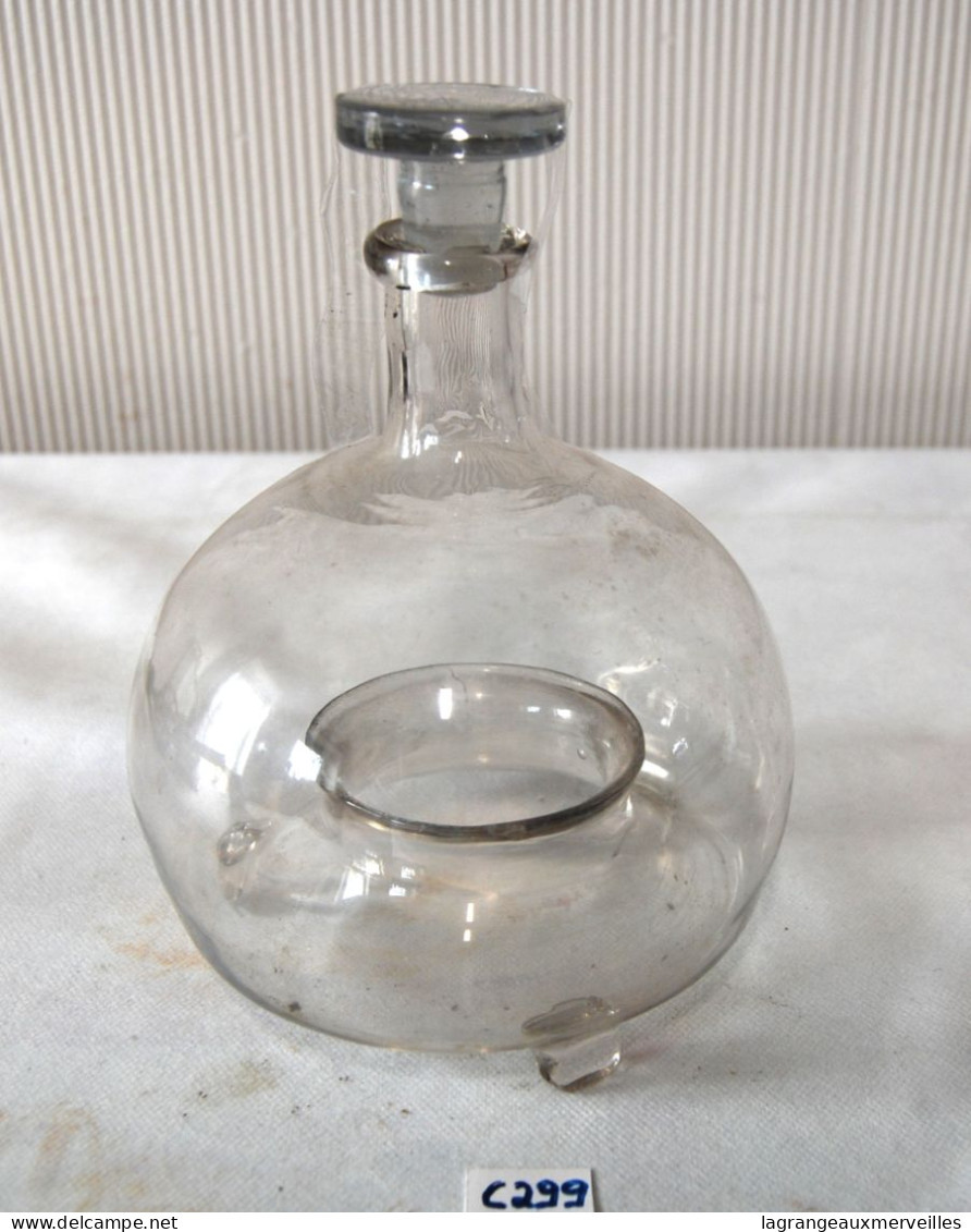 C299 Ancienne Bouteille - Pièce Mouche Ou Autre - Vintage - Arte Popular