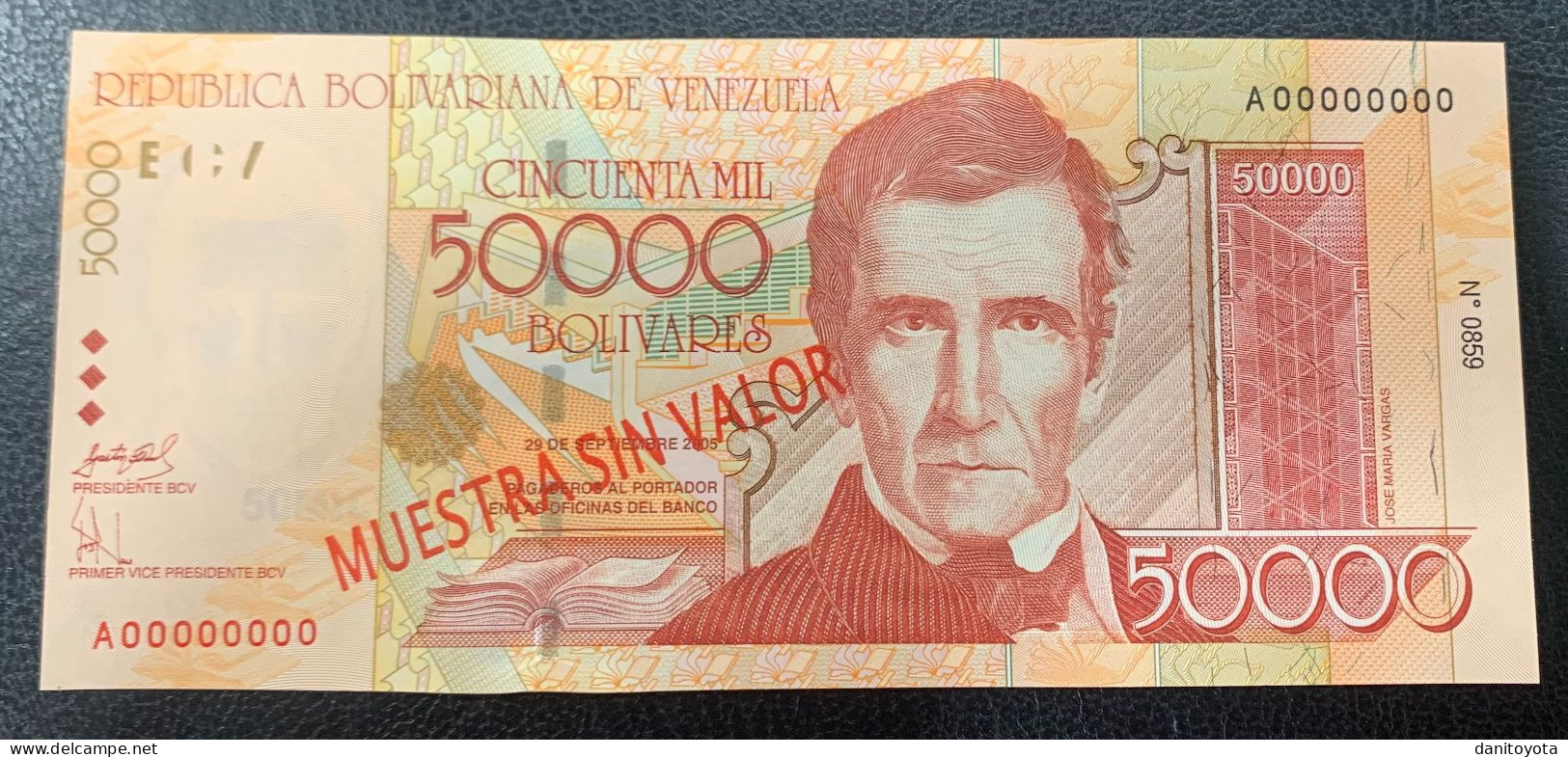 VENEZUELA. 50000 BOLIVARES 29 SEPTIEMBRE 2005. SOBRECARGA "MUESTRA SIN VALOR" - Venezuela