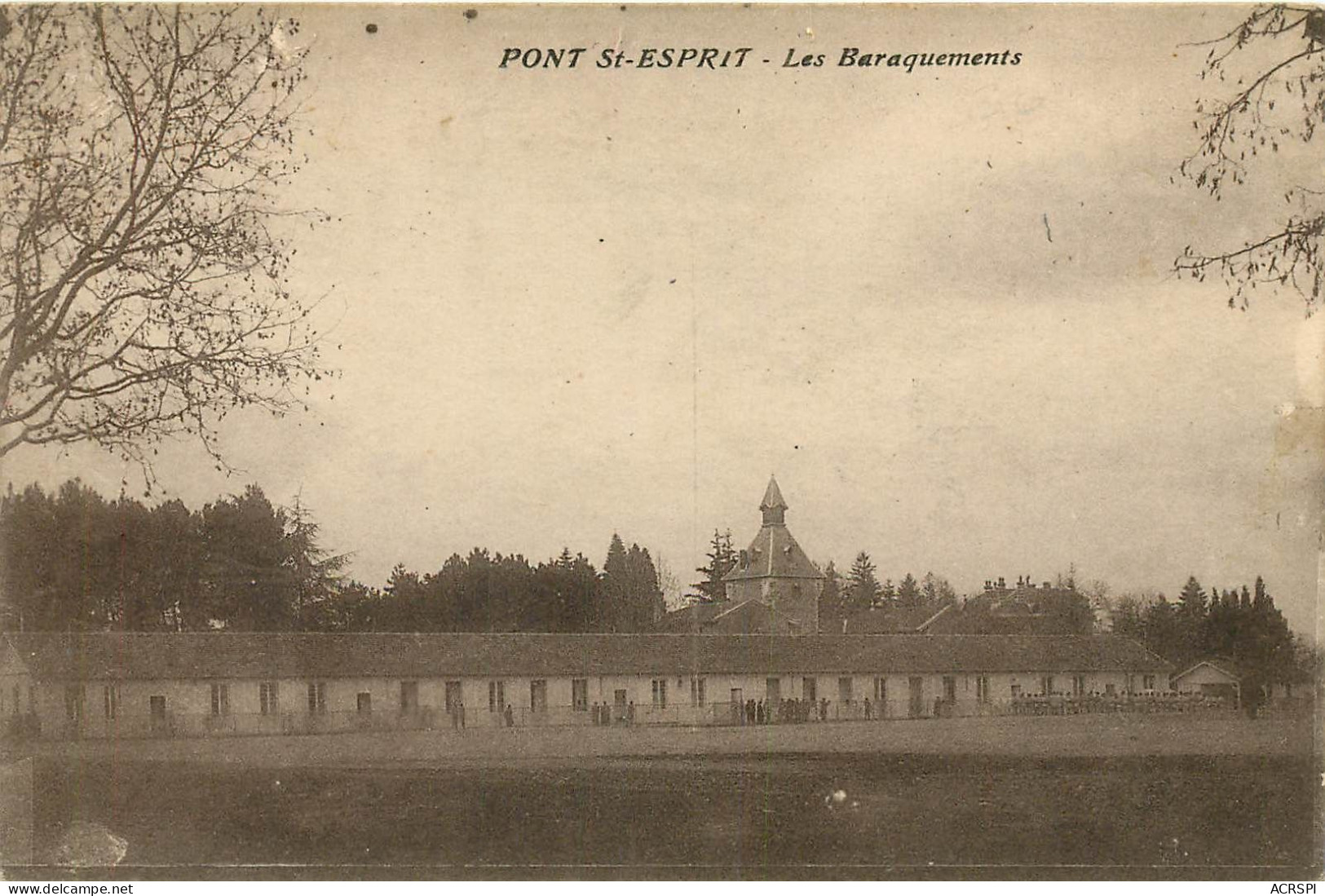 GARD PONT ST ESPRIT LES BARAQUEMENTS(scan Recto-verso) KEVREN0490 - Pont-Saint-Esprit