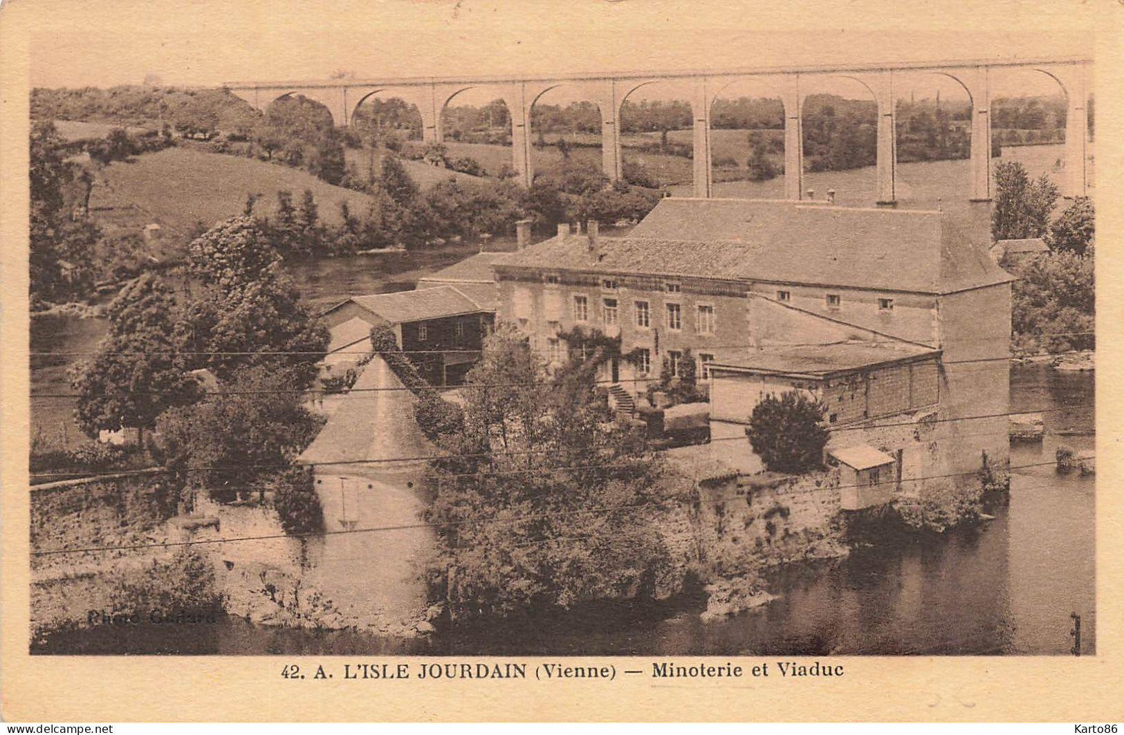 L'isle Jourdain * La Minoterie Et Le Pont Viaduc * Moulin - L'Isle Jourdain