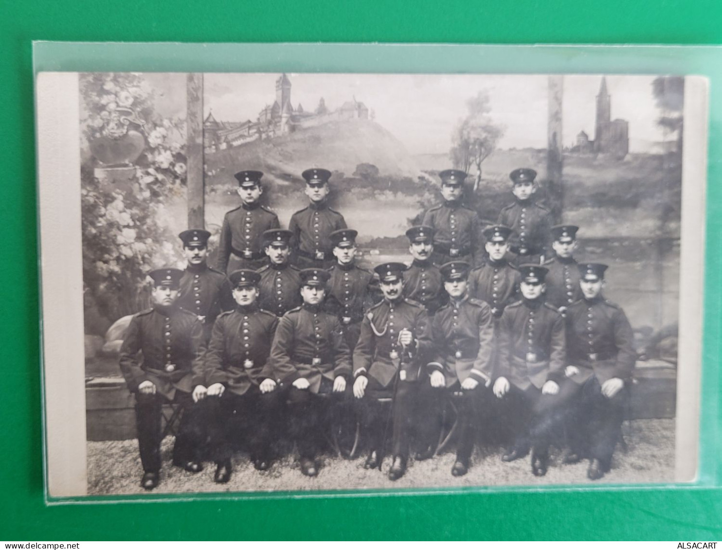 Selestat  Carte Photo Militaires Devant Le Haut Koenigsbourg , Photo Montage - Selestat