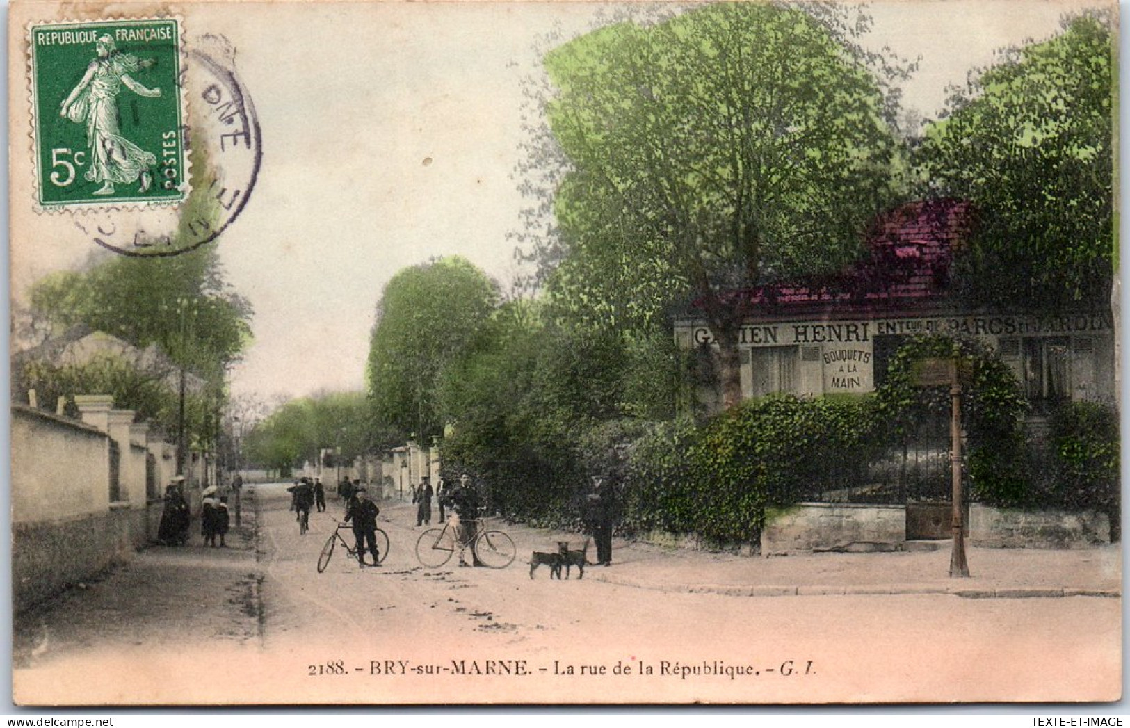 94 BRY SUR MARNE - La Rue De La Republique (carte Couleurs) - Bry Sur Marne