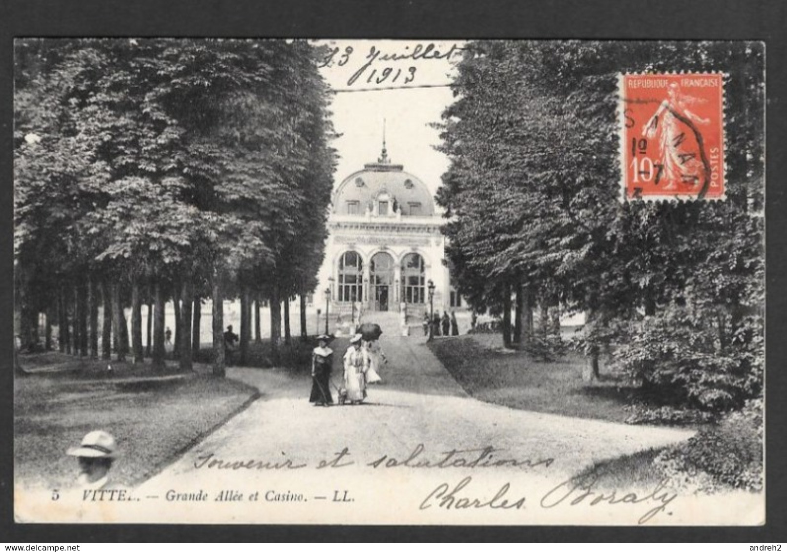 Vittel  France (88) C.P.A. - Oblitérée En 1913 No: 5 - Grande Allée Et Casino - Par LL  Animée - Vittel