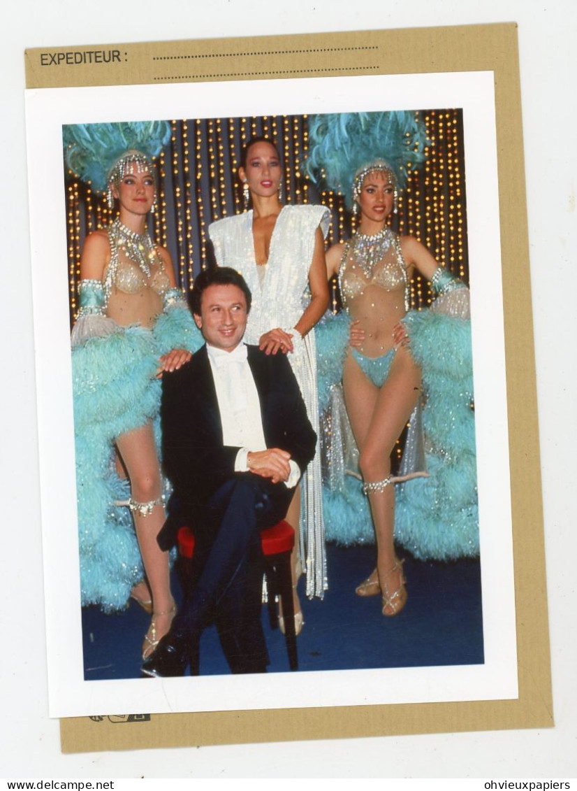 MICHEL DRUCKER  Et Les Danseuses Du  CRAZY HORSE - Pin-ups