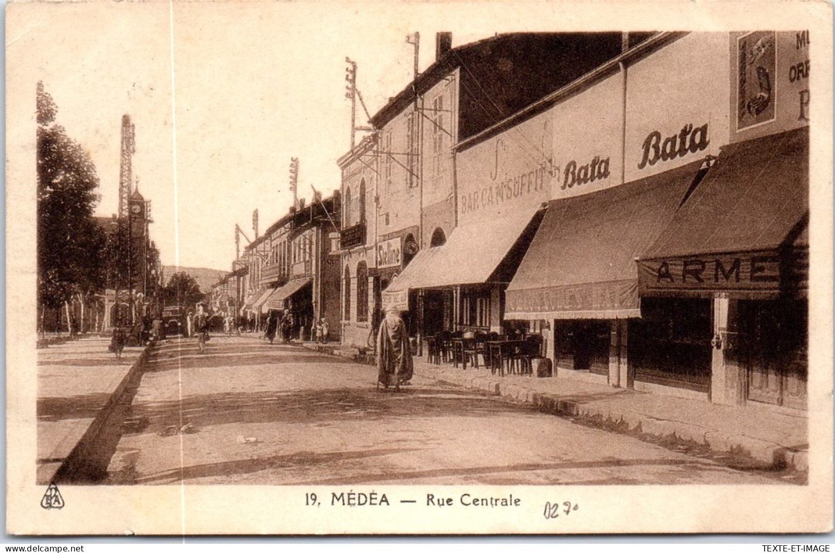 ALGERIE - MEDEA - La Rue Centrale.  - Médéa