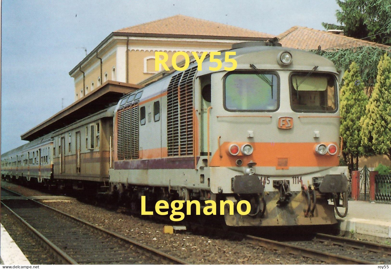 Lombardia Milano Legnano Stazione Ferroviaria Treno In Sosta Sul Primo Binario Nel Maggio 1989 (v.retro) - Bahnhöfe Mit Zügen