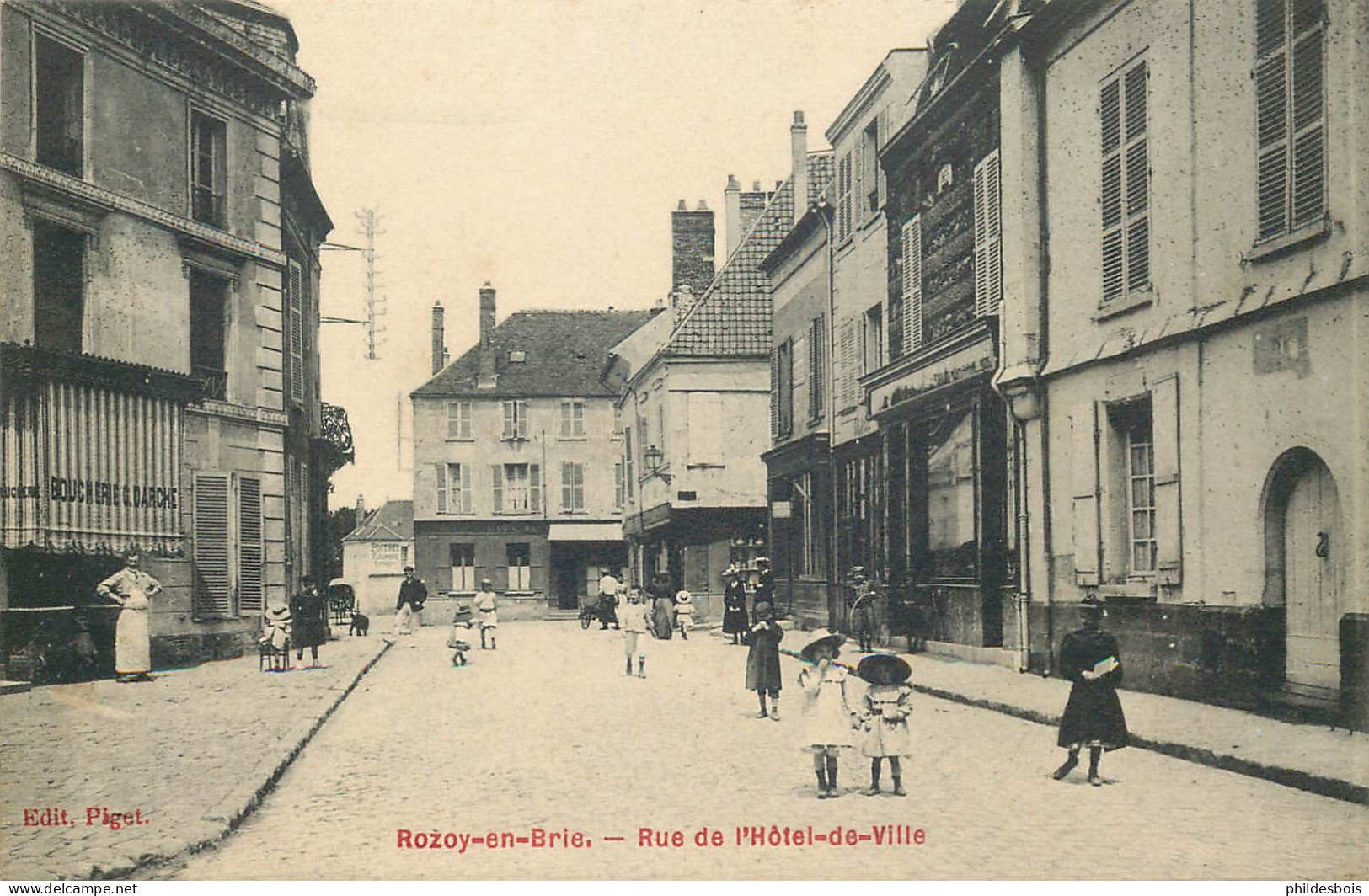 SEINE ET MARNE  ROZOY EN BRIE    Rue De L'hotel De Ville - Rozay En Brie