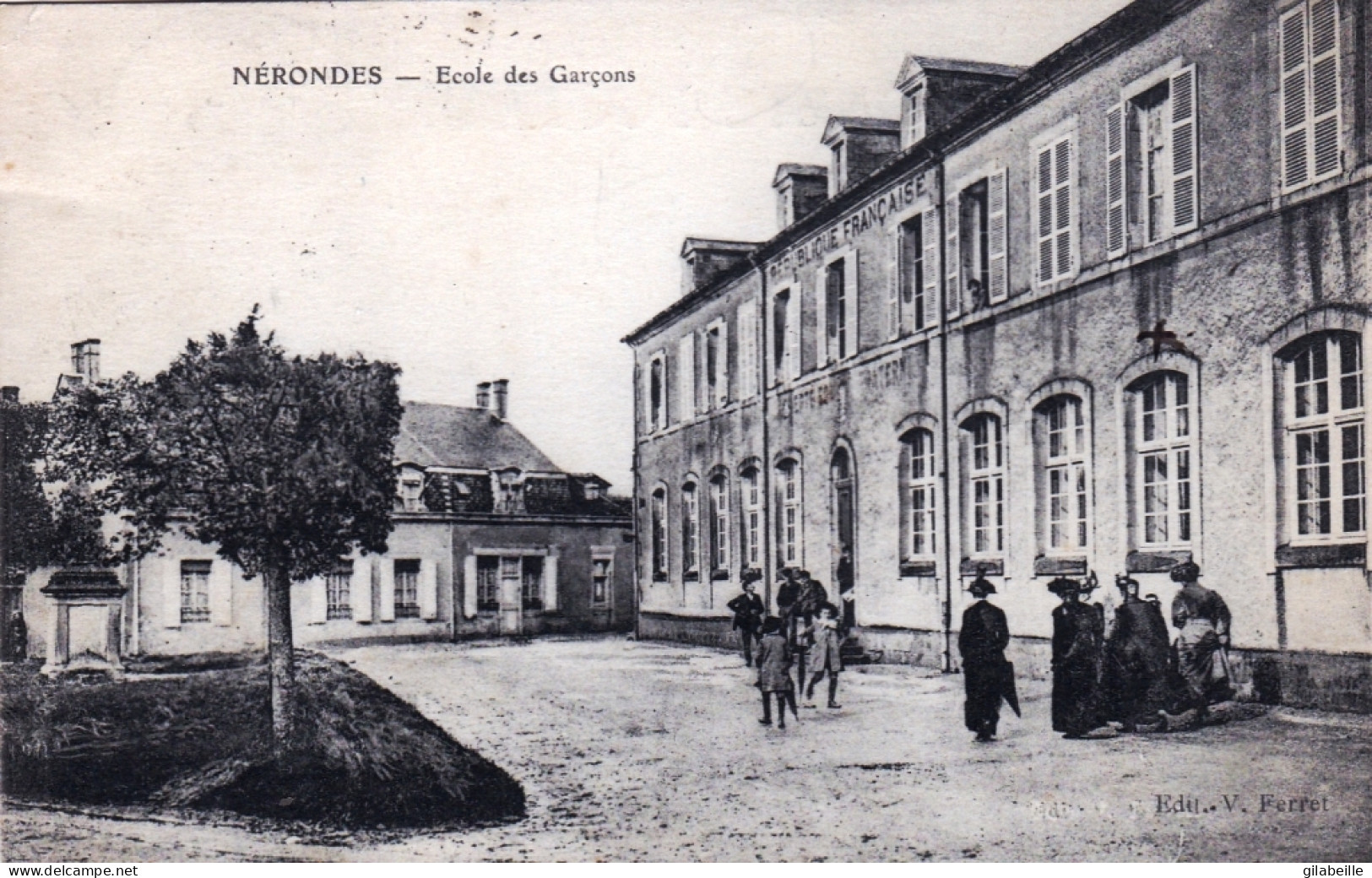 18 - Cher - NERONDES - Ecole De Garcons - Nérondes