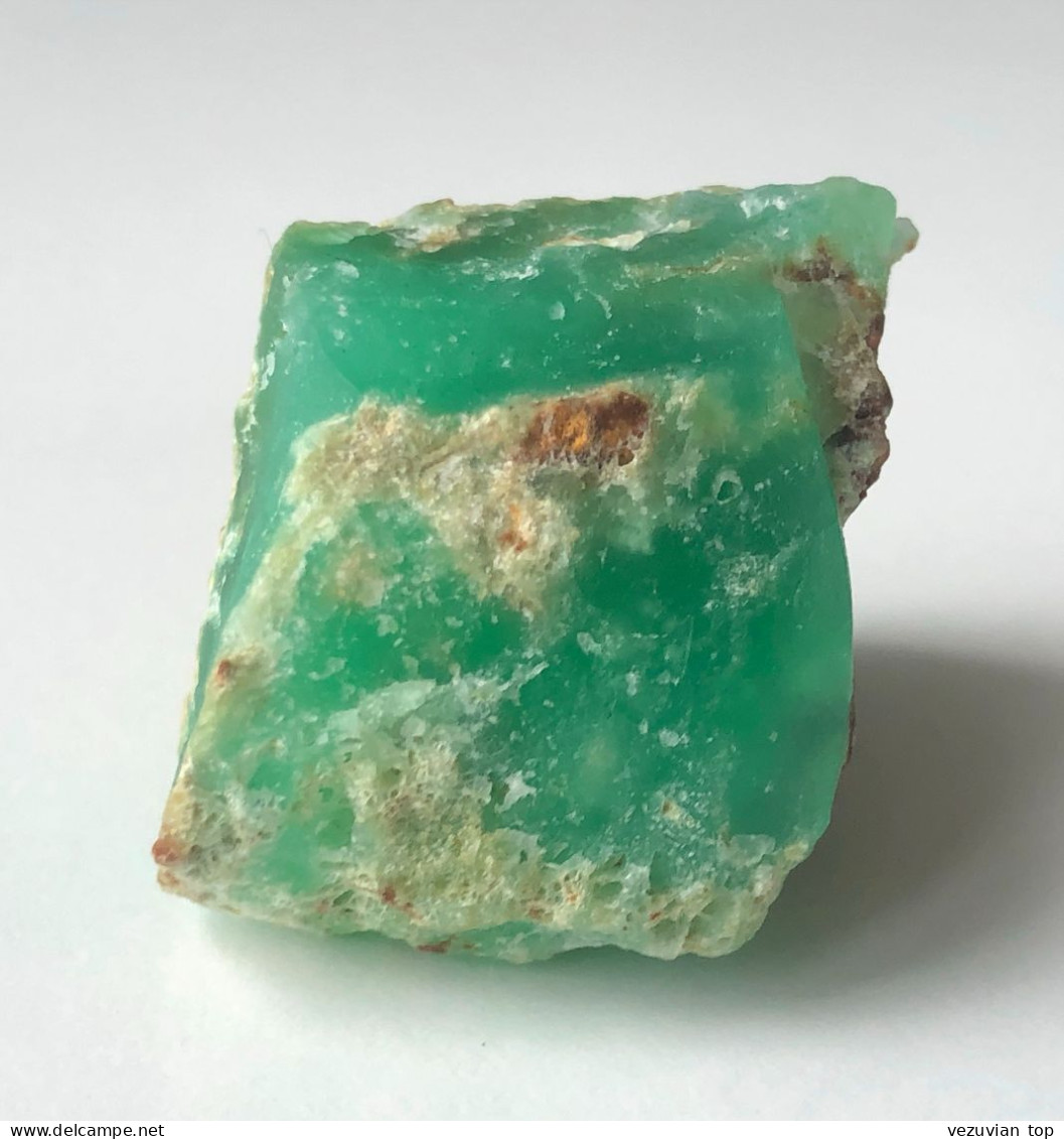 Chrysoprase, Good Quality Specimen With Deep Rich Green Color - Mineralien