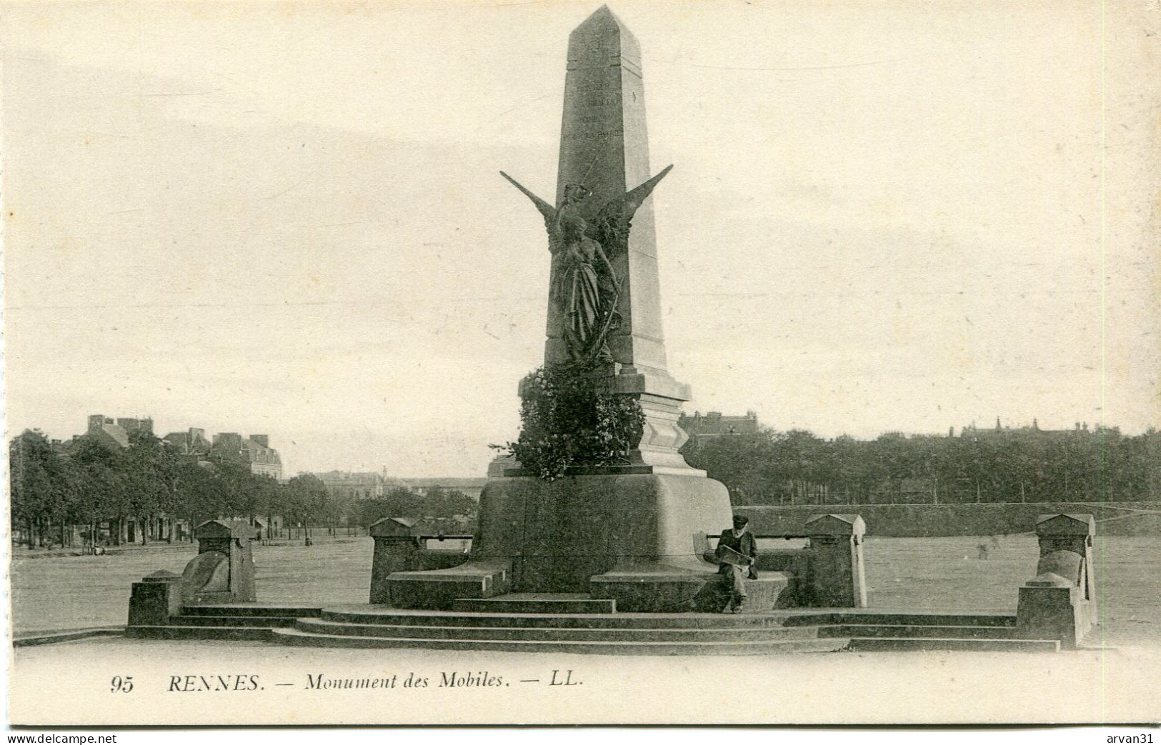 RENNES - MONUMENT Des MOBILES - - Kriegerdenkmal