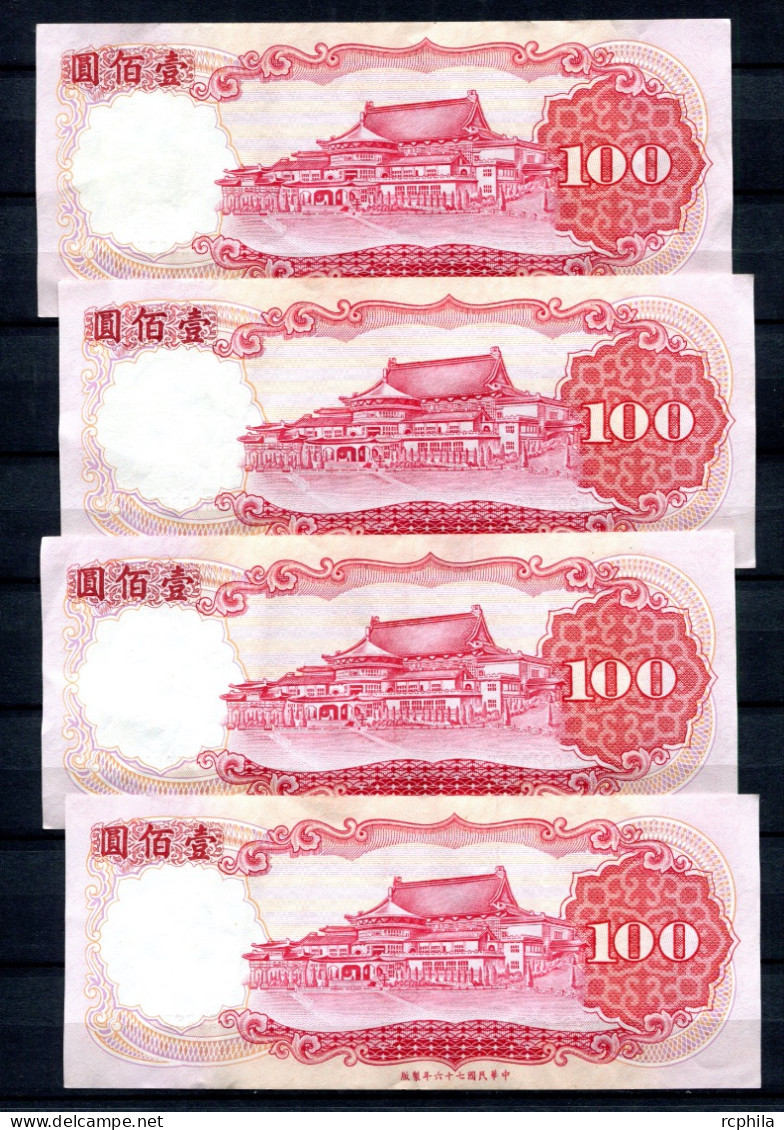 RC 27436 TAIWAN 4 BILLETS DE 100 YUAN AYANT CIRCULÉS - Taiwan