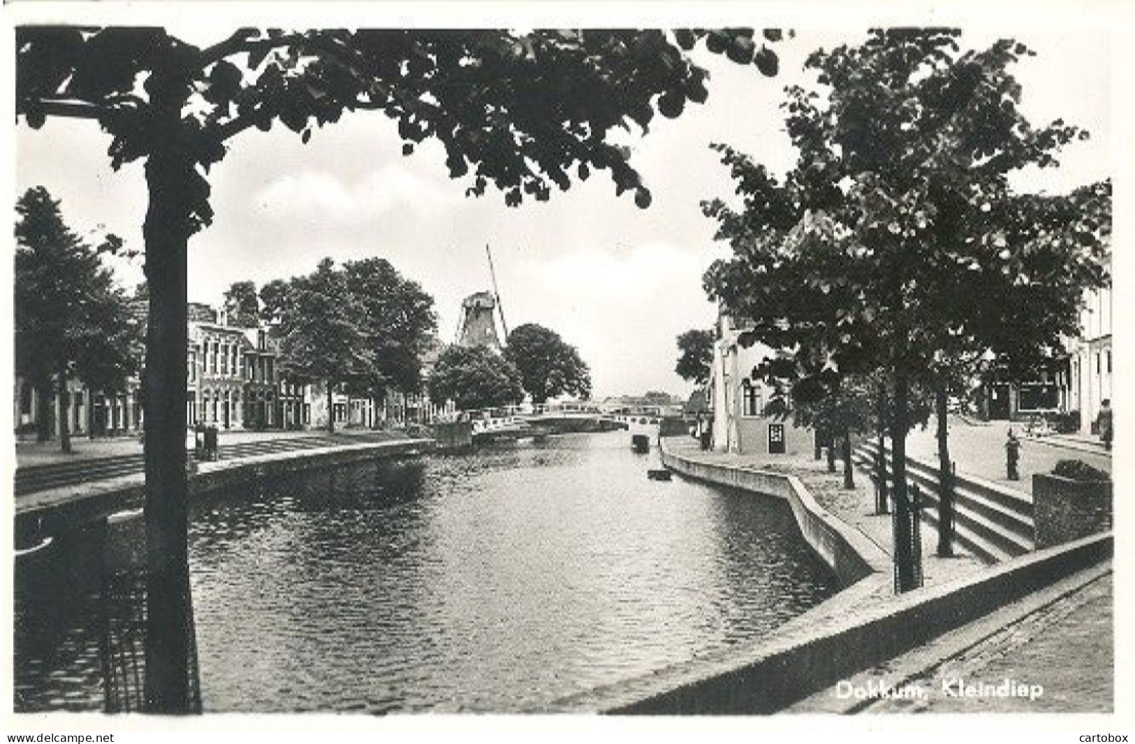 Dokkum, Kleindiep  (met Molen) - Dokkum