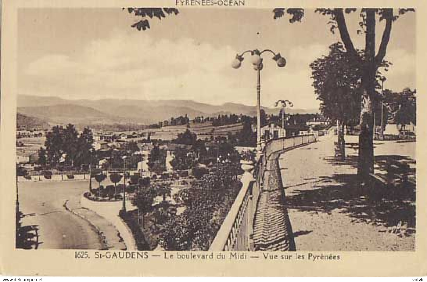 31 - ST-GAUDENS - Le Boulevard Du Midi - Vue Sur Les Pyrénées - Saint Gaudens