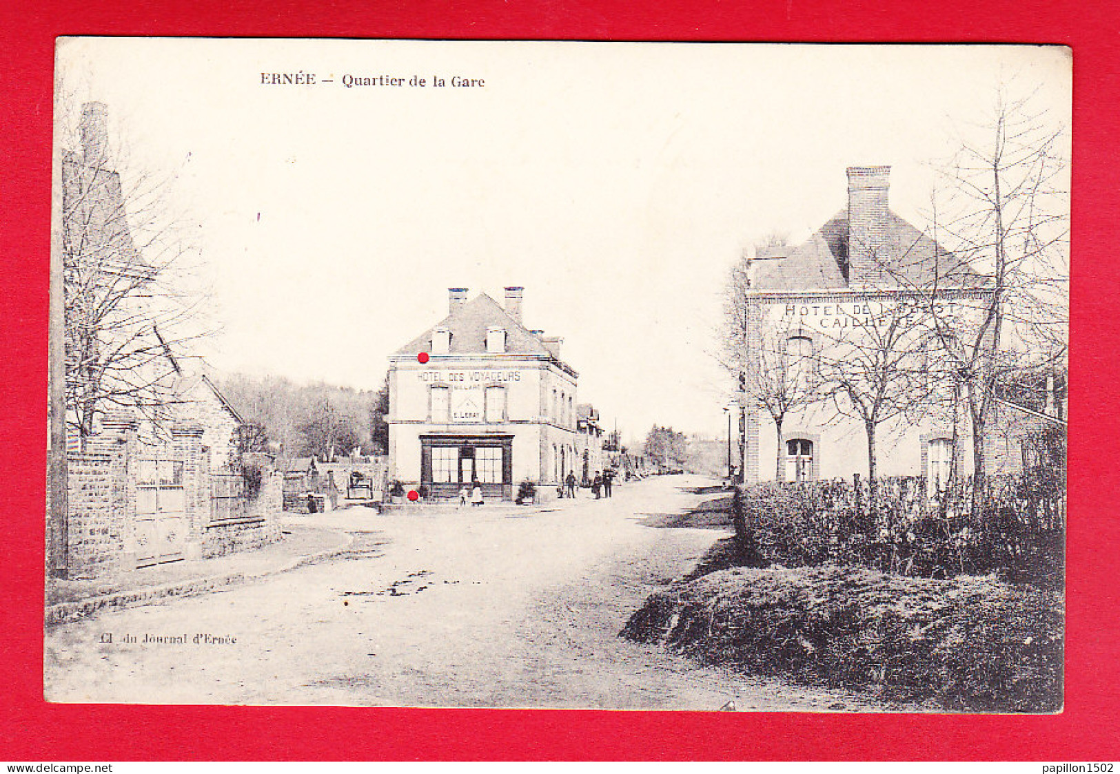 F-53-Ernee-08P213  Quartier De La Gare, Hôtel De L'ouest, Hôtel Des Voyageurs, Cpa  - Ernee