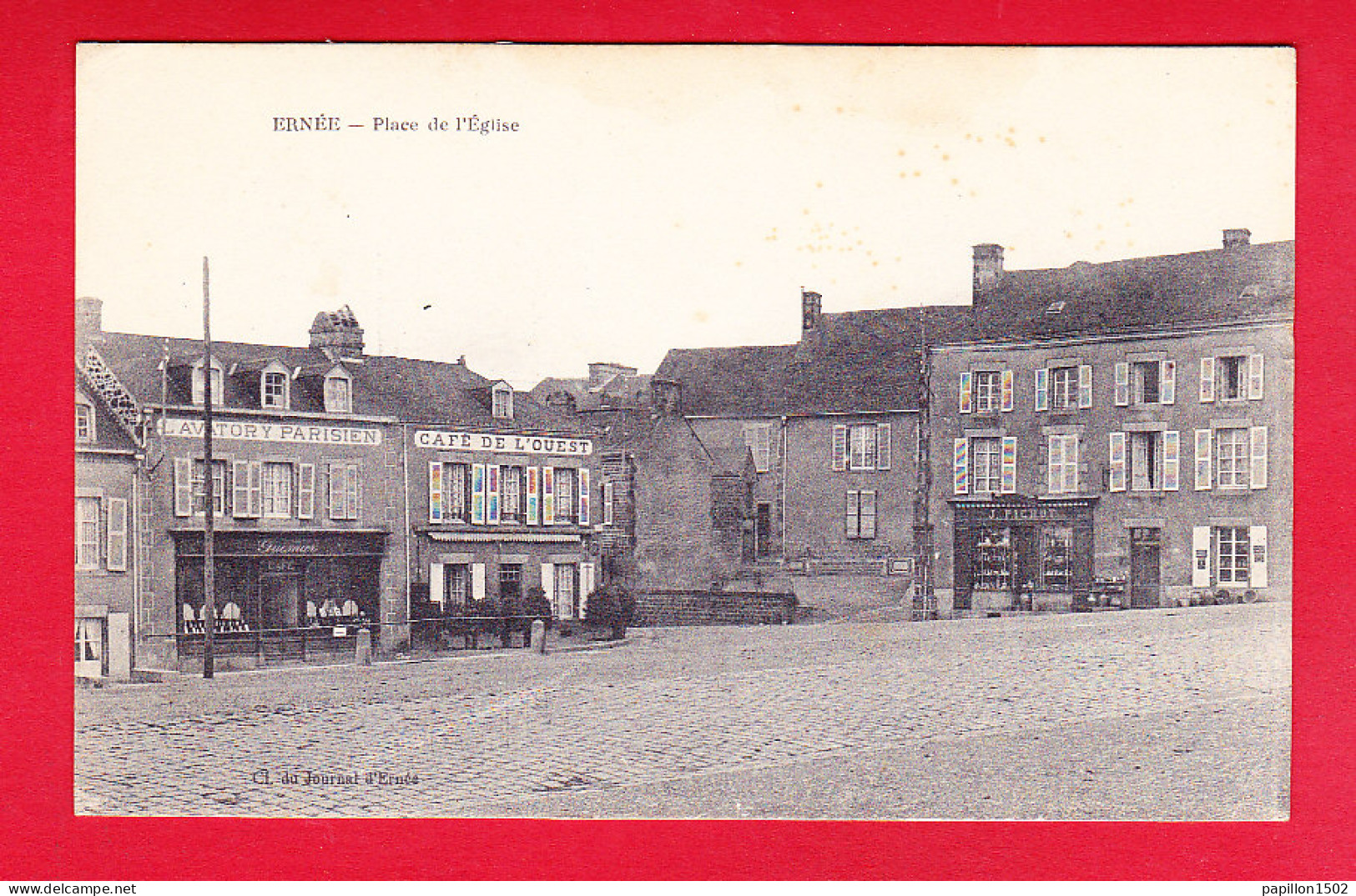 F-53-Ernee-13P213   Place De L'église, Café De L'ouest, Lavatory Parisien, Cpa  - Ernee