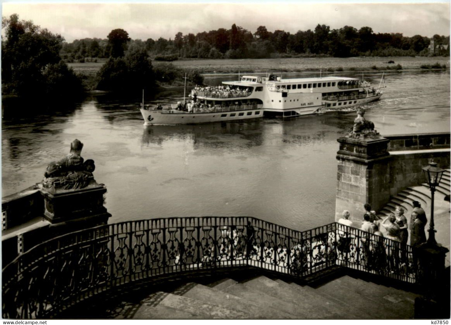 Dresden-Pillnitz, Am Wasserschloss - Pillnitz